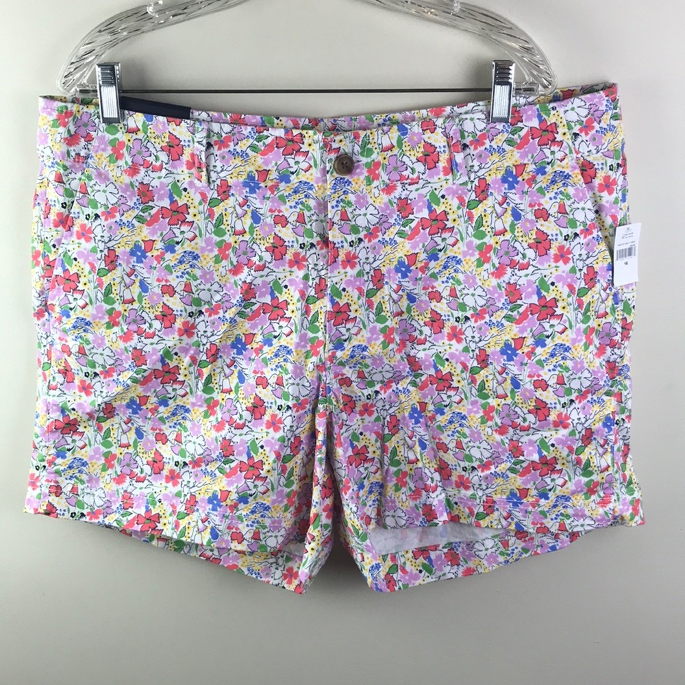 GAP 5” Short Mid-Rise Floral White Multicolored Print